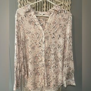 Candies, size large, pink/gray, long sleeve, button down blouse